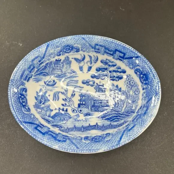 Vintage Japan Child’s blue willow porcelain play set plates - Picture 6 of 6